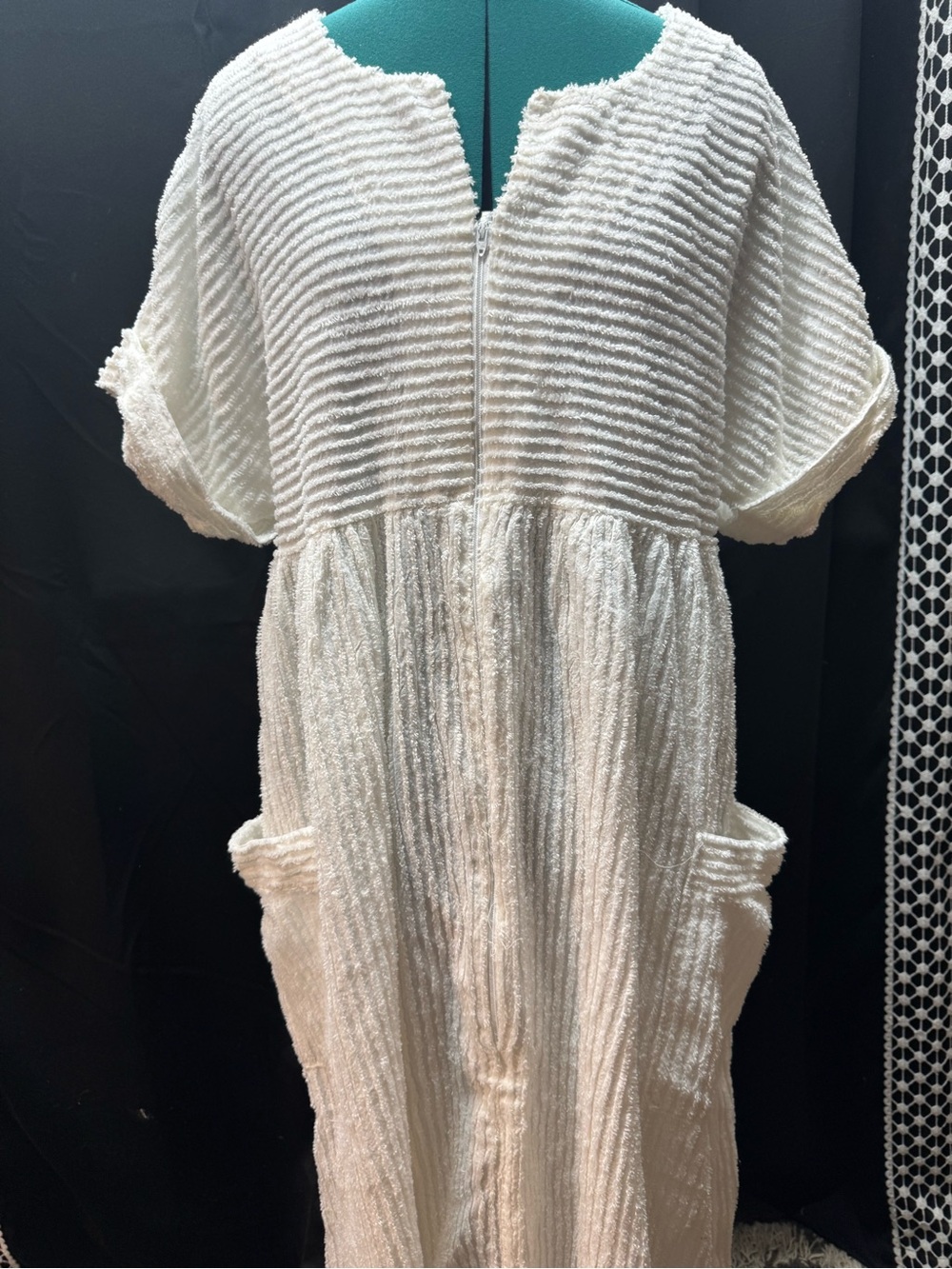 Women’s White Terry-cloth housecoat with Front Zipper